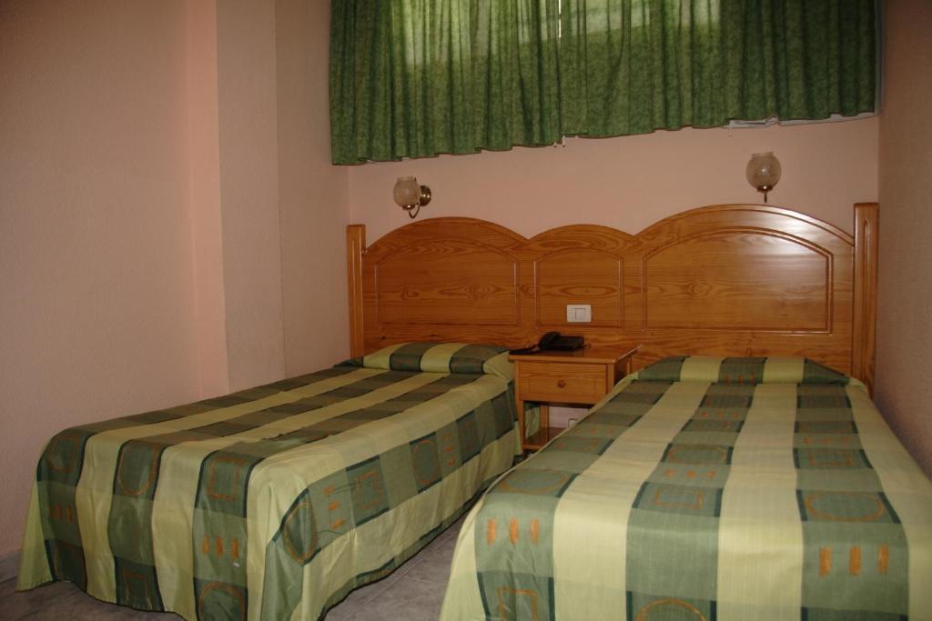 Apartamentos Teneguia Playa del Inglés Quarto foto